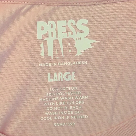 WINE 🍷 IS MY VALENTINE size Large Tee * Pink White Red T-Shirt * Ladies L * - Picture 4 of 4